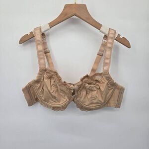 Amoureuse Bra Size 38B Nude Lace Underwire